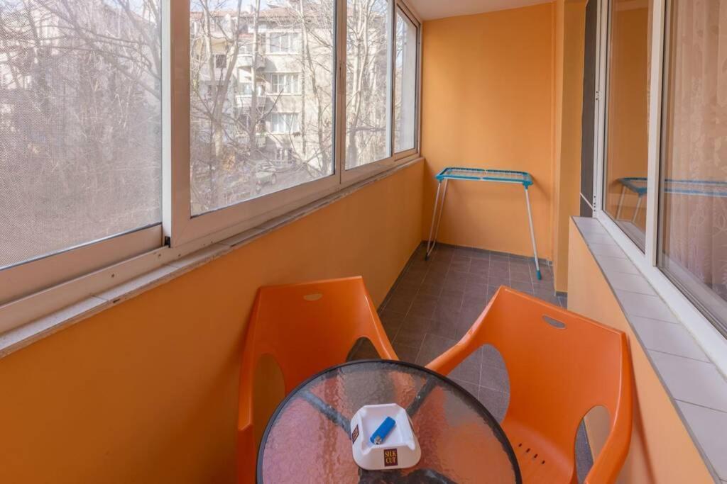 Kapriz - 2 Beds Aptmnt Near The Варна