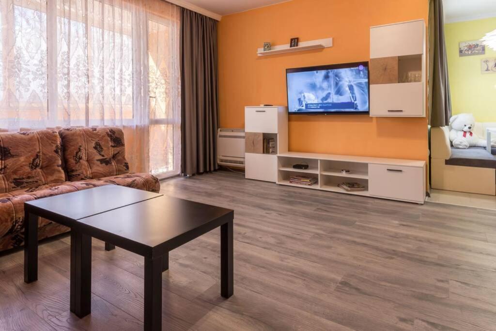 Kapriz - 2 Beds Aptmnt Near The